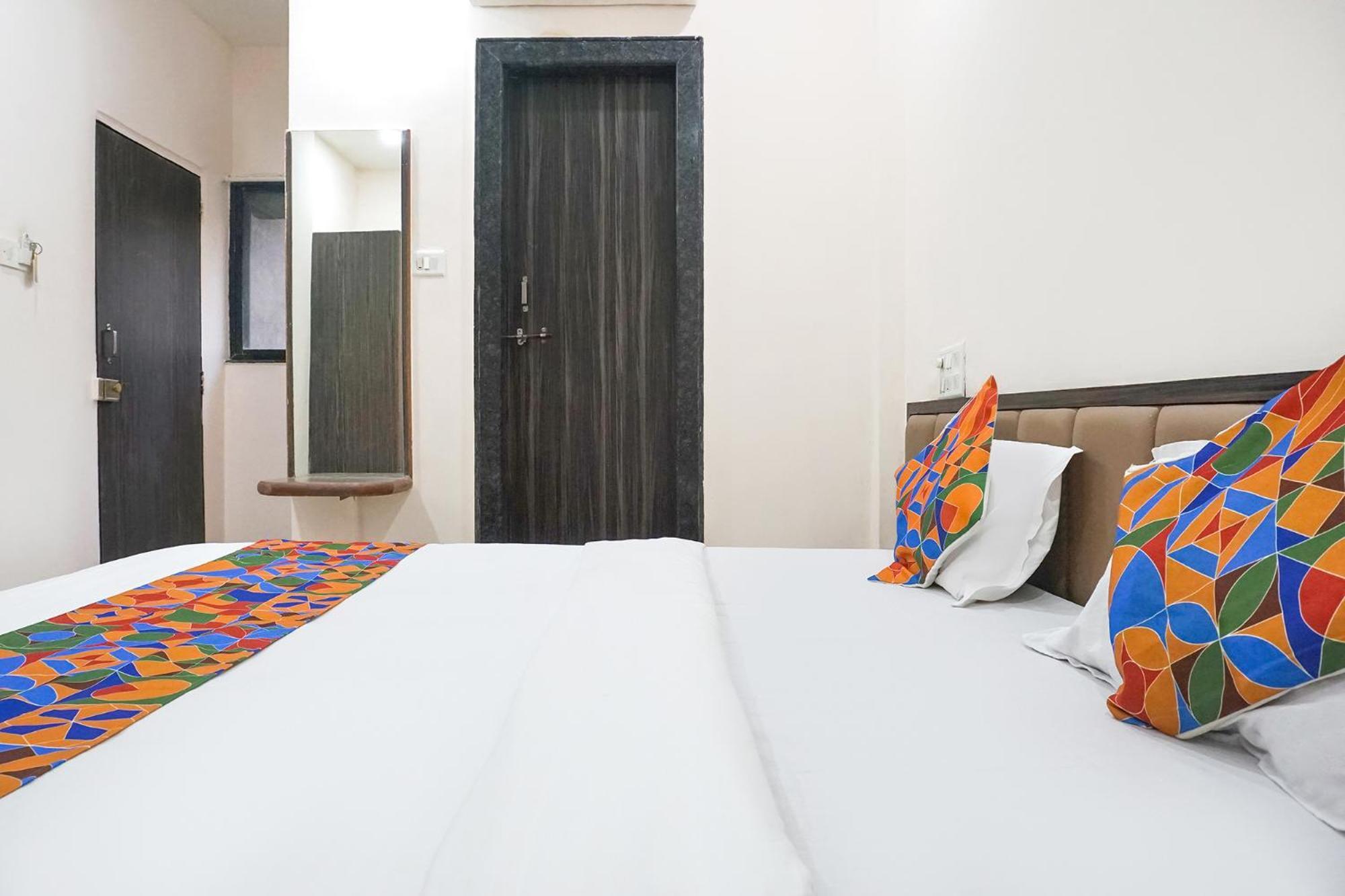 Fabhotel Rachana Residency - Nr Shivaji Nagar Metro Station Pune Exterior foto